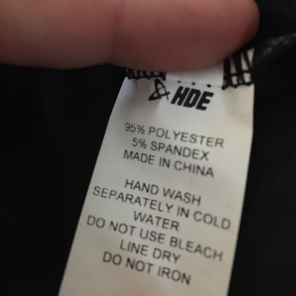 HDE Shiny Leather Skater Skirt - Picture 5 of 5